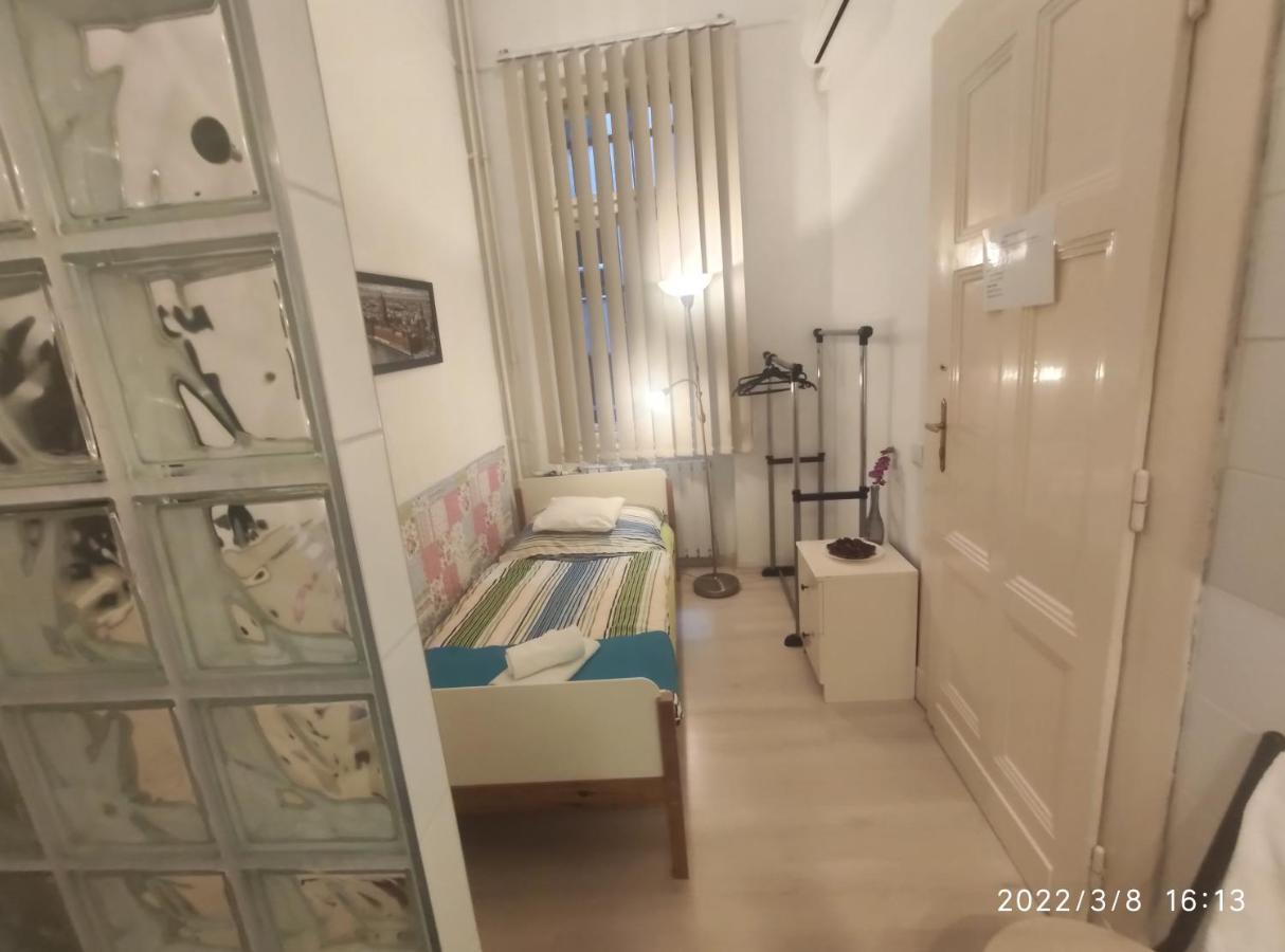 Studio 4U Apartment บูดาเปสต์ ภายนอก รูปภาพ