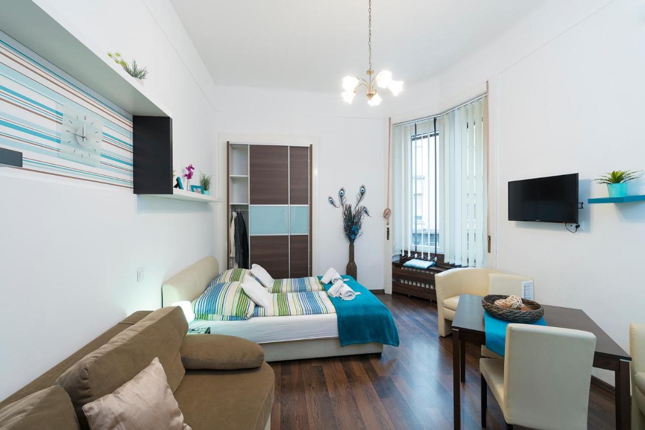 Studio 4U Apartment บูดาเปสต์ ภายนอก รูปภาพ