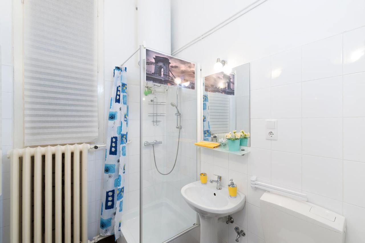 Studio 4U Apartment บูดาเปสต์ ภายนอก รูปภาพ