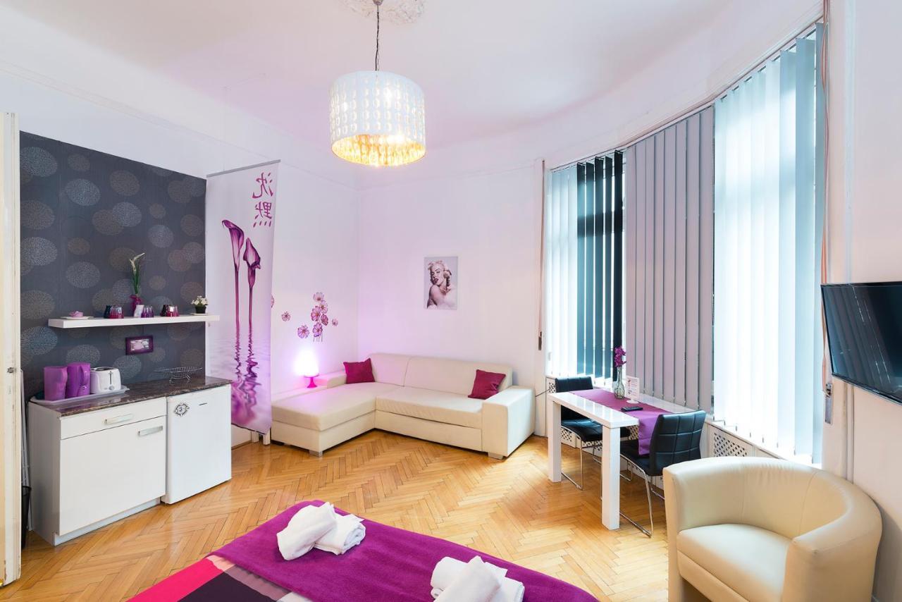 Studio 4U Apartment บูดาเปสต์ ภายนอก รูปภาพ